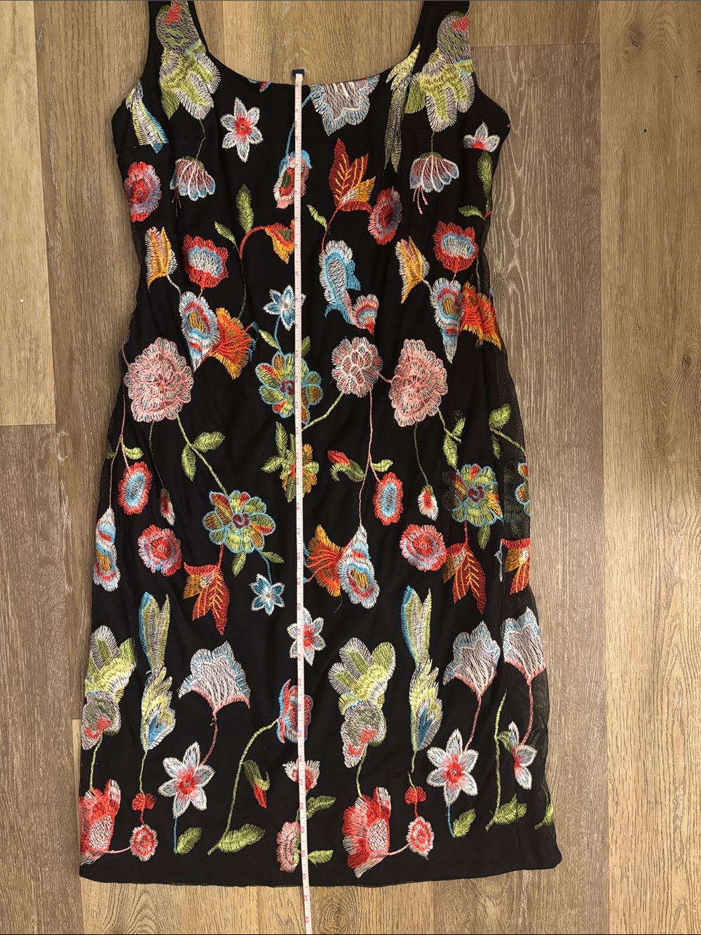 Colorful Embroidered Dress - Picture 6 of 6